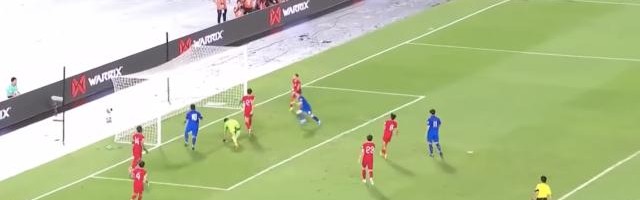 足夜评选年度之最 最佳扑救新加坡门将哈桑·桑尼